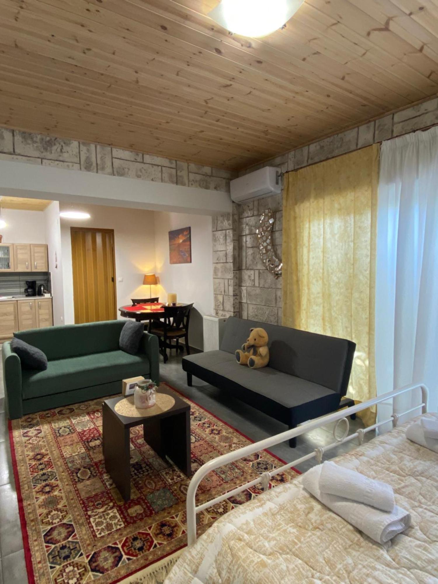 D&M Studio Ριο Πατρα Patras Exterior foto